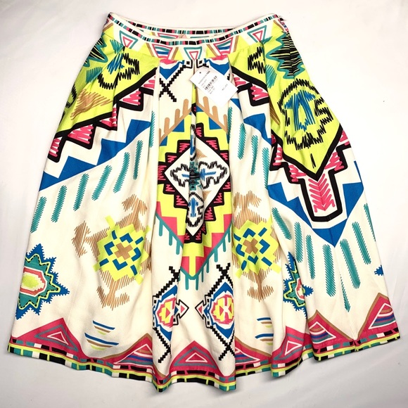 Anthropologie Dresses & Skirts - Anthropologie Champagne & Strawberry Skirt